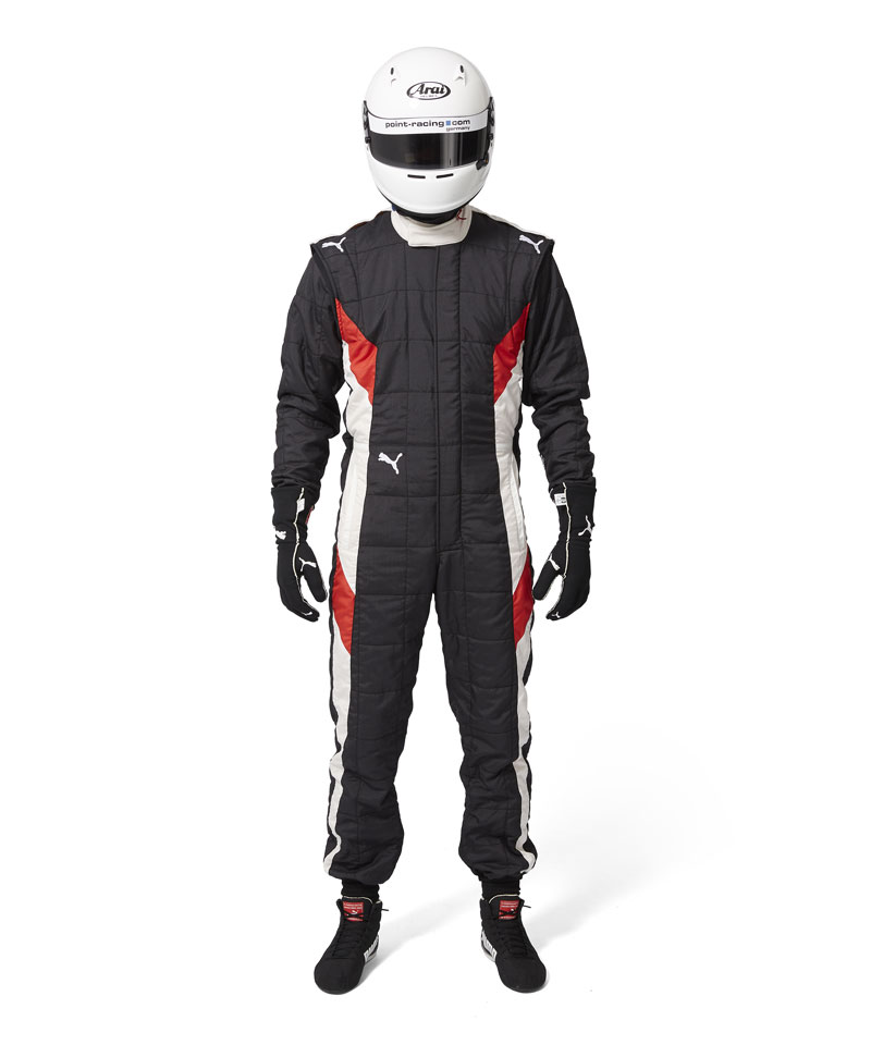 PUMA FIA公認レーシングスーツ4輪収納袋もついております